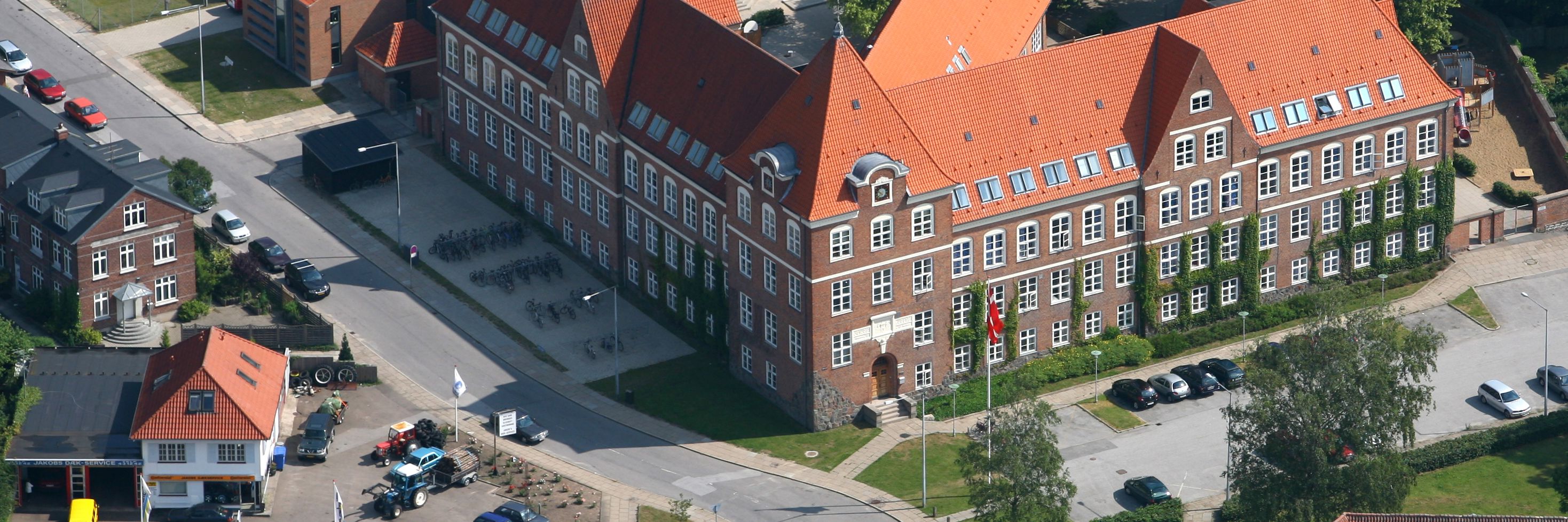 Hobrovejens skole set fra fugleperspektiv